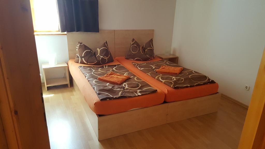 Apartman Nora Ii. Bük エクステリア 写真