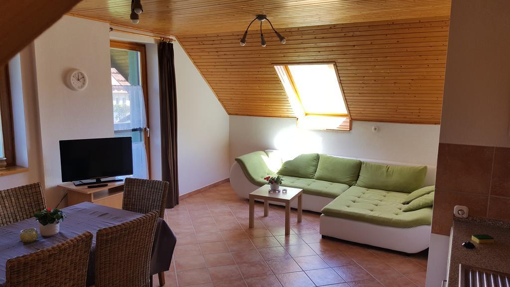 Apartman Nora Ii. Bük エクステリア 写真
